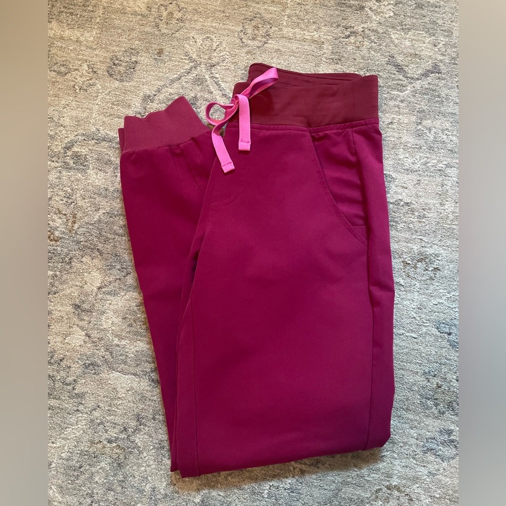 FIGS XXSP fuschia joggers